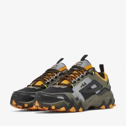 Fila Men's Oakmont TR Shoes - Shocking Orange / Tarmac / Black
