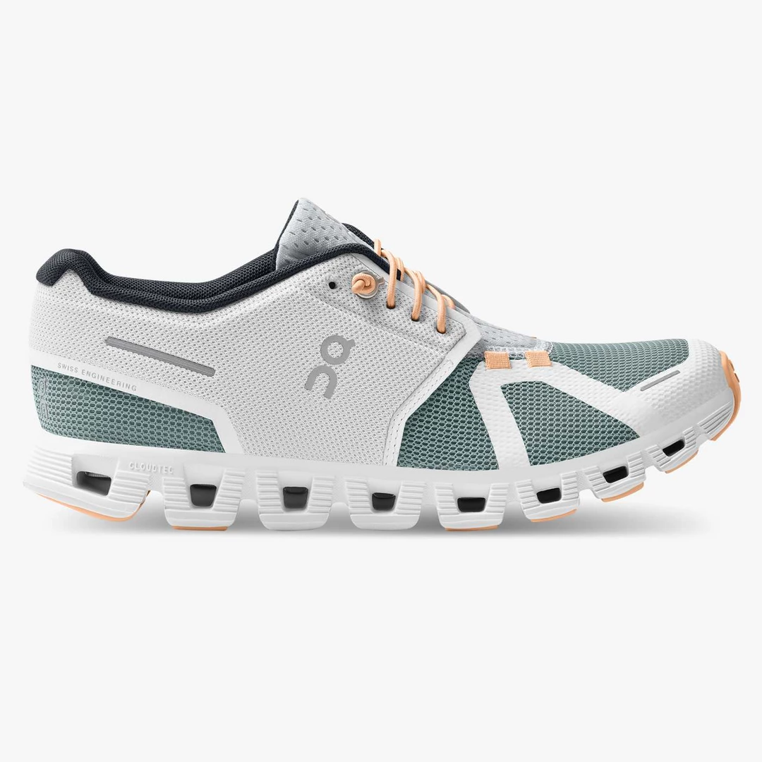 On Running Women's Cloud 5 Push Shoes - White / Cobble