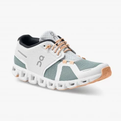 On Running Women's Cloud 5 Push Shoes - White / Cobble