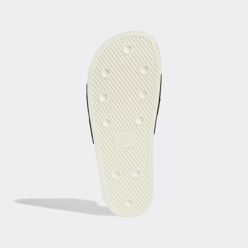 Women's Adidas Adilette 2.0 Pride Slides - Off White / Core Black / Light Purple