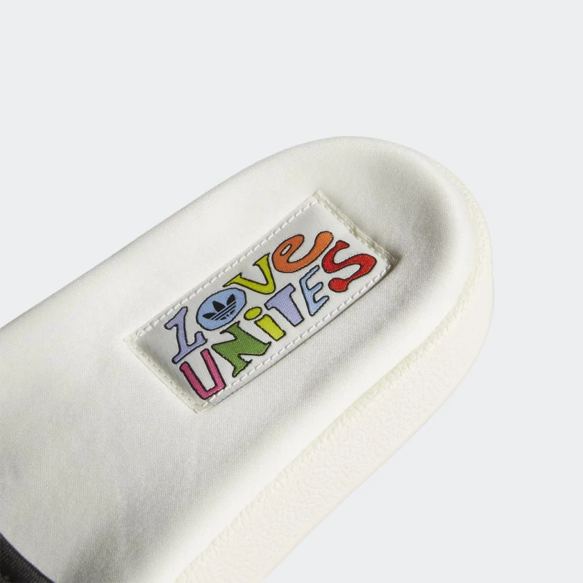 Women's Adidas Adilette 2.0 Pride Slides - Off White / Core Black / Light Purple