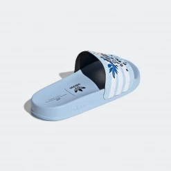 Kids' Adidas Kid's Adilette Slides - Clear Sky / Cloud White