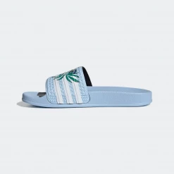 Kids' Adidas Kid's Adilette Slides - Clear Sky / Cloud White