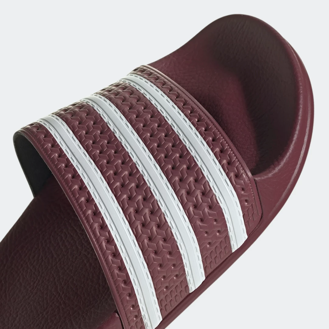 Adidas Men's Adilette Slides - Quiet Crimson / Cloud White
