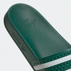 Adidas Men's Adilette Slides - Collegiate Green / Cloud White