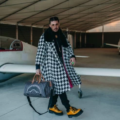 SPRAY GROUND Sprayground Illuchains Duffel Bag - Black / Silver / Brown