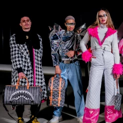 SPRAY GROUND Sprayground Illuchains Duffel Bag - Black / Silver / Brown