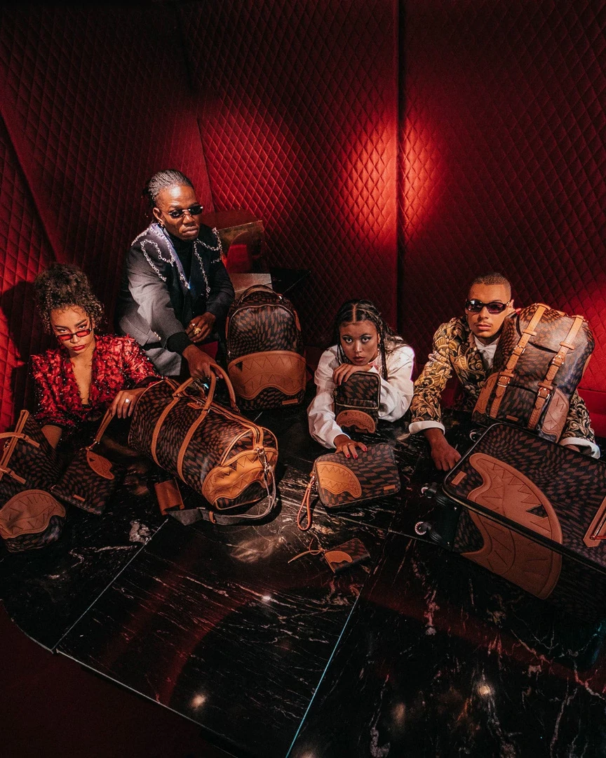 SPRAY GROUND Sprayground Trippy Henny Duffel Bag - Brown / Coffee