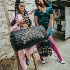 SPRAY GROUND Sprayground Noir Quilt Gold Chain Shark Duffle Bag - Black / Gold