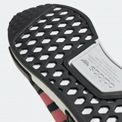 Adidas Men's NMD R1 Shoes - Core Black / Signal Pink / Cloud White