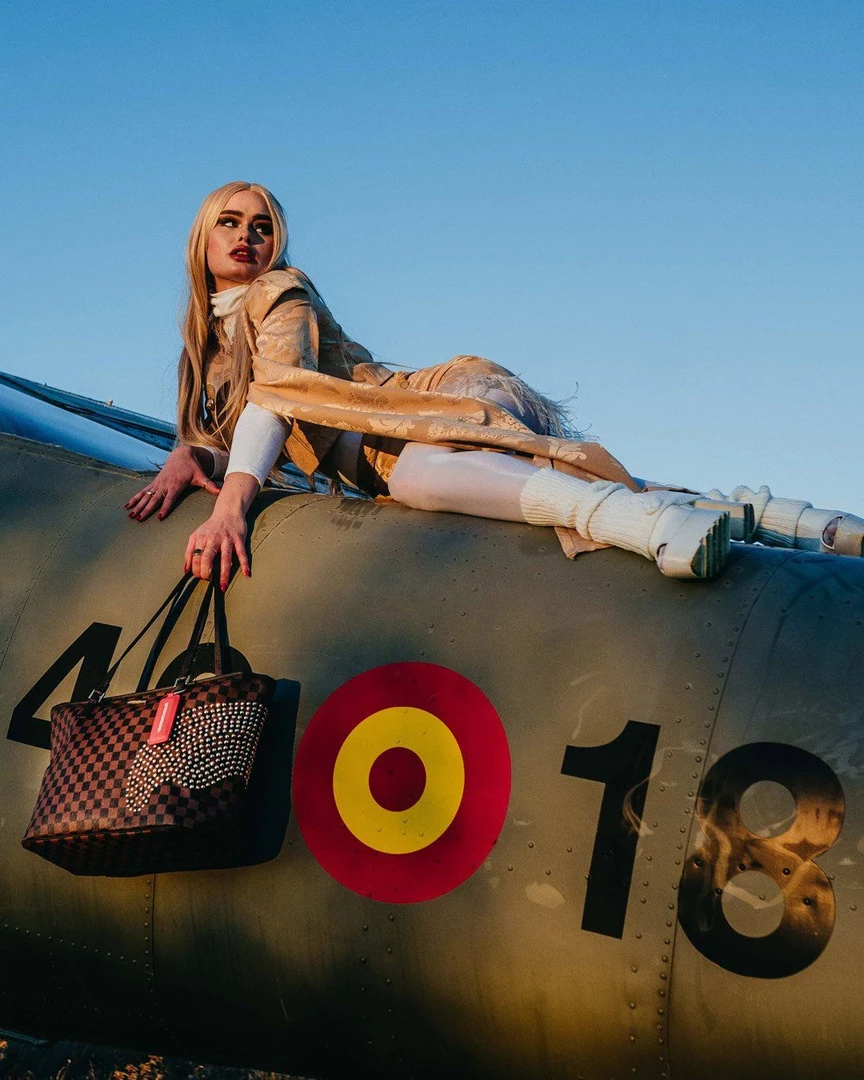 SPRAY GROUND Sprayground Sharks In Paris Polaris Tote Bag - Brown Check / Gold