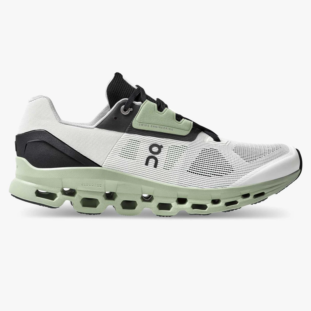 On Running Men's Cloudstratrus Shoes - White / Black