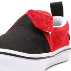 Kids' Vans Kid's Checkerboard Comfycush Slip On V Shoes - Black / Red