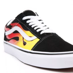 Vans Unisex Flame Old Skool Shoes - Black / True White
