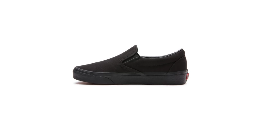 Vans Unisex Classic Slip On Shoes - All Black