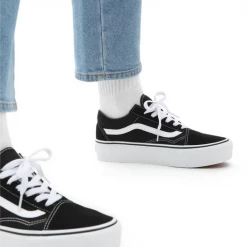 Vans Unisex Platform Old Skool Shoes - Black / White