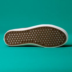 Vans Unisex Distort Comfycush Sk8 Hi Reissue Shoes - Racing Red / True White