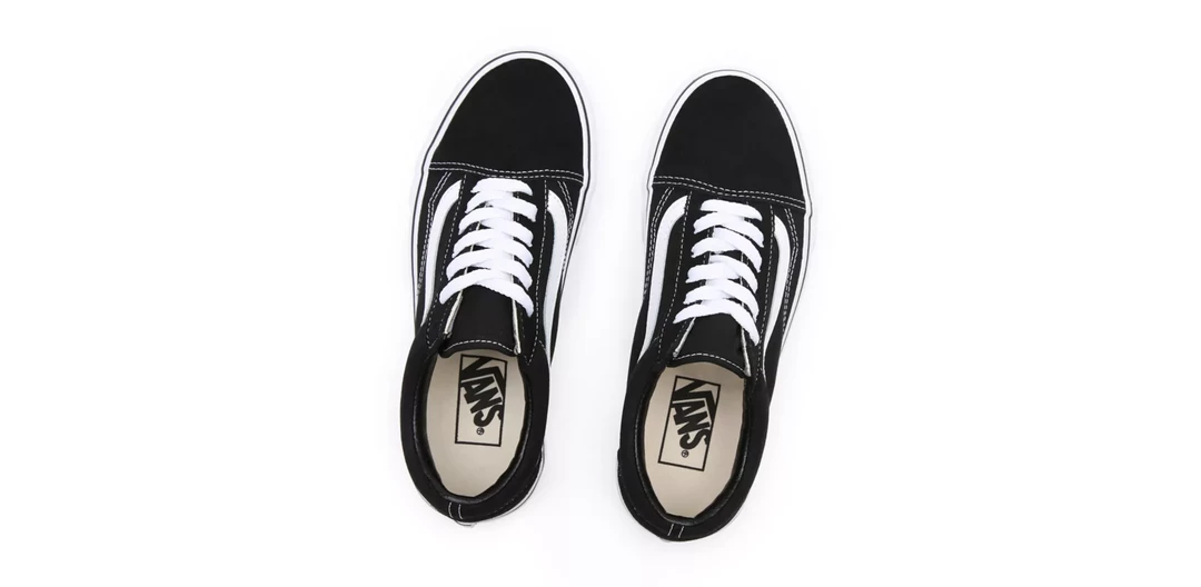 Vans Unisex Platform Old Skool Shoes - Black / White