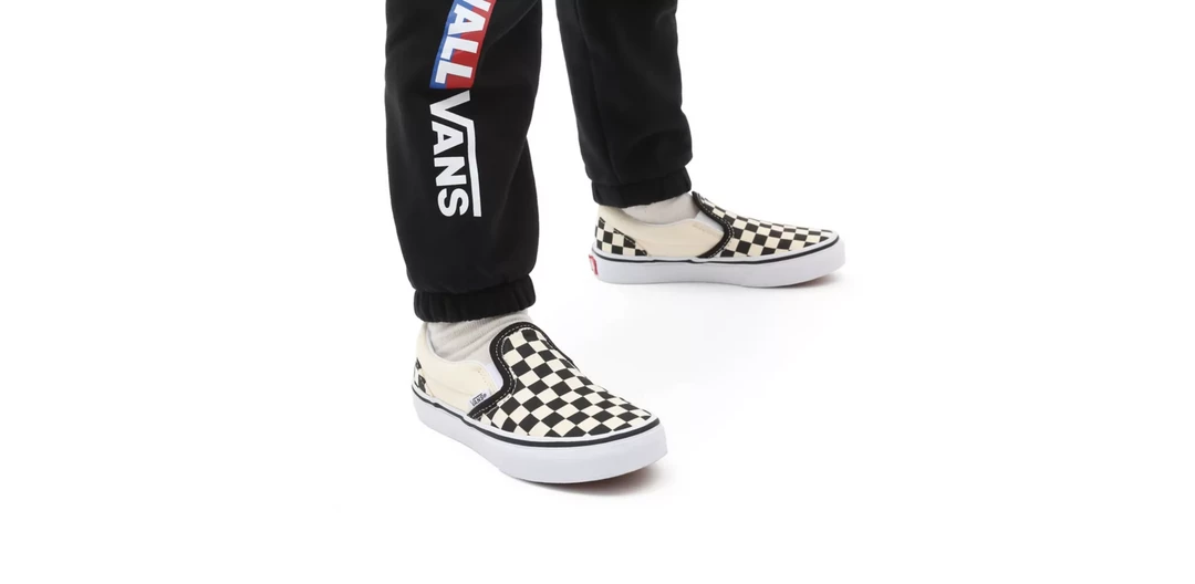 Vans Kid's Checkerboard Classis Slip On Shoes - Black / White