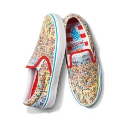Vans Unisex Where's Waldo Classic Slip On Shoes - Find Steve / Beach