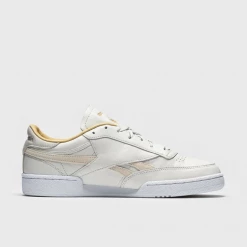 Reebok Men's Club C Revenge Shoes - White / Gold Metallic