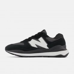 New Balance Men's 57/40 Shoes - Black / White