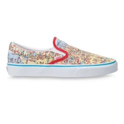 Vans Unisex Where's Waldo Classic Slip On Shoes - Find Steve / Beach